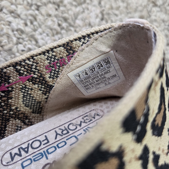Sketchers Air Cooled Cleo Claw-Some Baklet Flats Cheetah‎ Animal Print Sz 7 - Picture 11 of 11